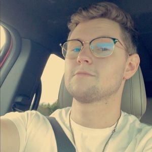 Meet your Posher, Andrew